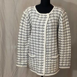 Messages Gray/Cream cardigan Sweater, with two buttons at the neck, Size M